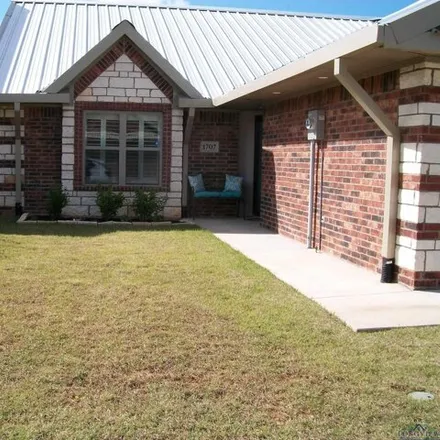 Buy this 2 bed house on Grand Teton Way in Longview, TX 75601