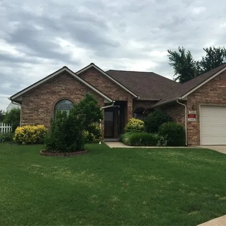 Buy this 3 bed house on 3100 Windward Court in Norman, OK 73072