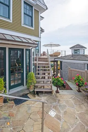 Image 2 - 409 Commercial Street, Provincetown, MA 02657, USA - House for sale