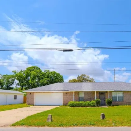 Buy this 3 bed house on 821 West Bobe Street in Escambia County, FL 32501