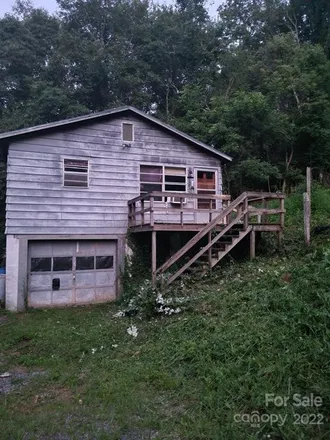 Buy this 2 bed house on 258 Pvt Cove in Haywood County, NC 28785