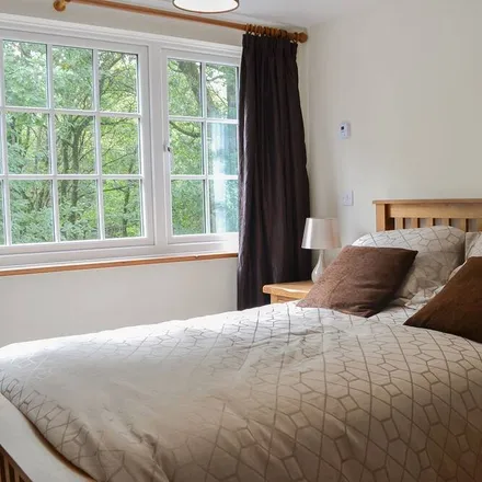Rent this 2 bed townhouse on Llanllyfni in LL54 6PB, United Kingdom