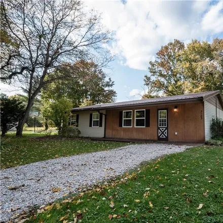 Buy this 3 bed house on 3183 Lawton Avenue in Rock Creek, Ashtabula County