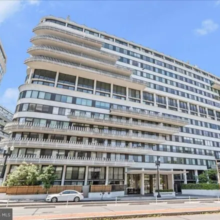 Buy this 2 bed condo on Watergate Complex in Potomac Freeway, Washington