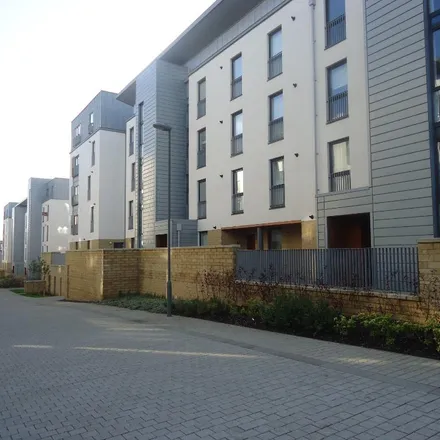 Rent this 2 bed apartment on 12 Kimmerghame Path in City of Edinburgh, EH4 2GG
