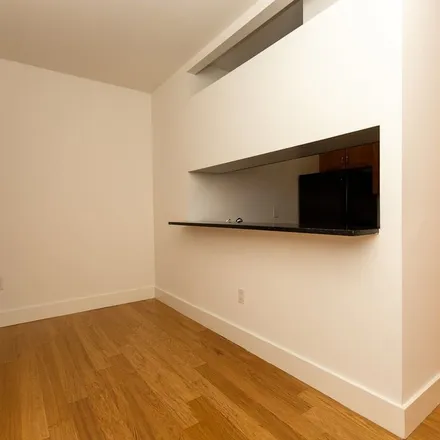 Rent this 1 bed apartment on 21 Exchange Place in New York, NY 10005