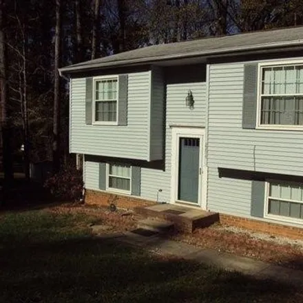 Rent this 3 bed house on 2204 Brett Circle in Raleigh, NC 27603