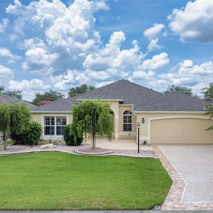 Buy this 3 bed house on 7180 Southeast 172nd Hazelwood Loop in The Villages, FL 34491