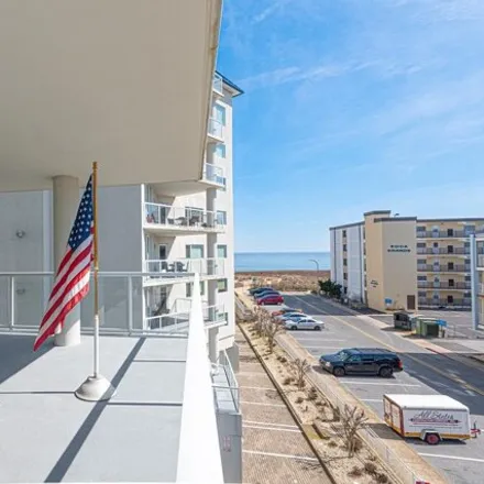 Image 7 - 6 60th Street, Ocean City, MD 21842, USA - Condo for sale