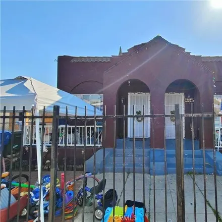 Buy this 4 bed house on 2728 Malabar Street in Los Angeles, CA 90033