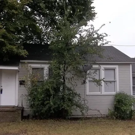Rent this 2 bed house on 366 Clay Street in Ennis, TX 75119
