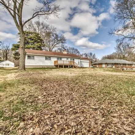 Image 5 - 1720 Monticello Drive, Spanish Lake, Saint Louis County, MO 63138, USA - House for sale