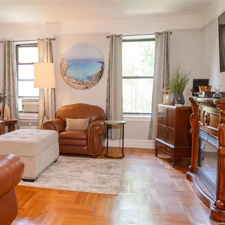 Buy this 1 bed condo on 131 95th Street in New York, NY 11209