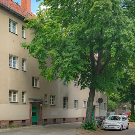 Rent this 2 bed apartment on Borkzeile 21 in 13583 Berlin, Germany