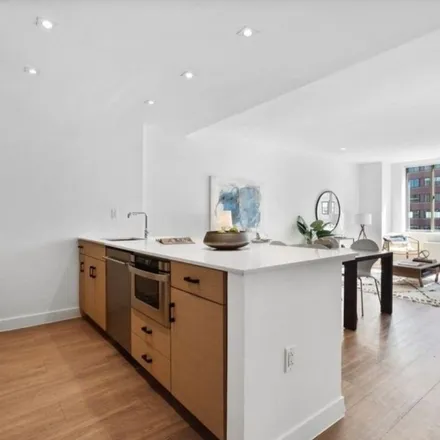 Rent this 3 bed apartment on 15 Cliff Street in New York, NY 10038