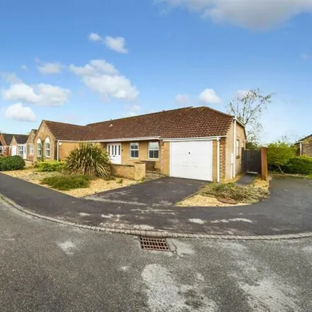 Buy this 3 bed house on Holmes Way in Wragby, N/a