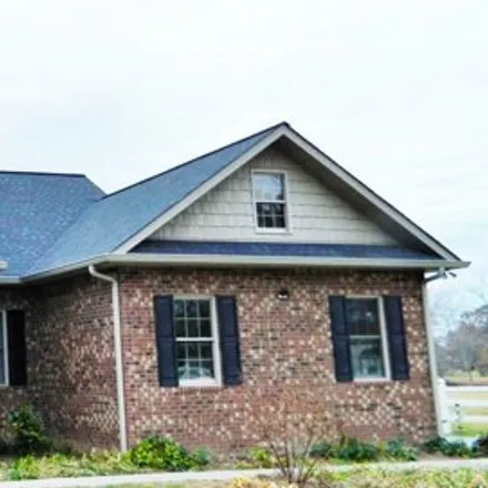 Buy this 3 bed house on Hillsboro Highway in Manchester, Coffee County