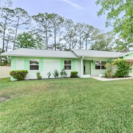 Buy this 3 bed house on 22 Beechwood Lane in Palm Coast, FL 32137
