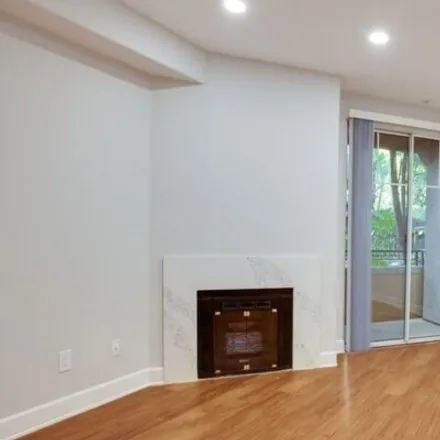 Image 2 - West 6th Street, Los Angeles, CA 90292, USA - House for rent