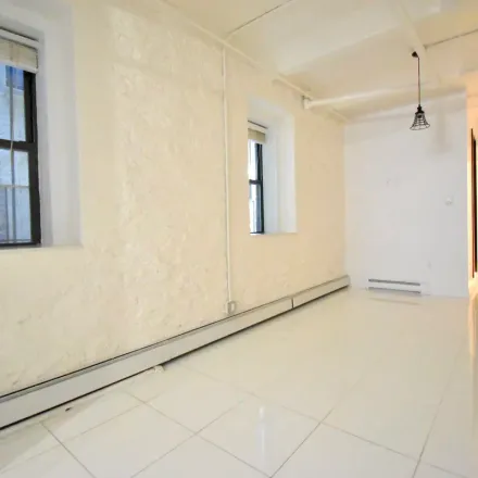 Rent this 2 bed apartment on 515 West 170th Street in New York, NY 10032