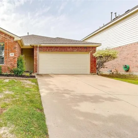 Buy this 3 bed house on 4404 Westbend Lane in Fort Worth, TX 76262