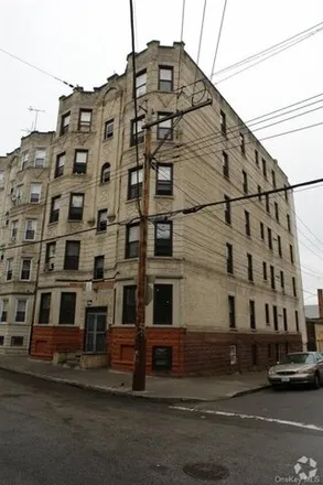 Rent this 4 bed apartment on 11 Lawrence Street in Lowerre, City of Yonkers