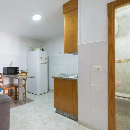 Image 2 - San Bartolome de Tirajana, Calle Fernando Guantanamo, 35108 San Bartolomé de Tirajana, Spain - Apartment for rent