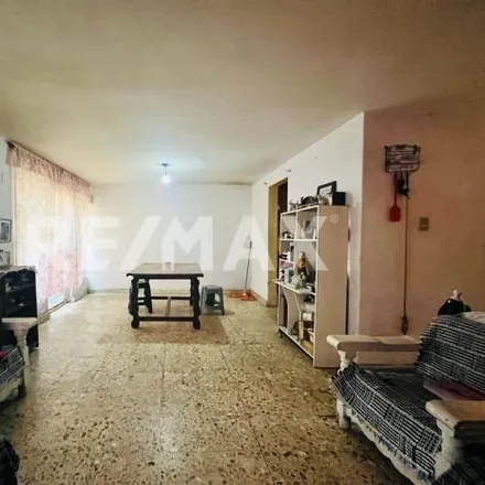 Buy this 4 bed house on Calle Democracias in Colonia Santa María Amantla, 02700 Mexico City