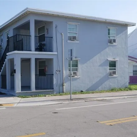 Image 5 - 1195 North Rosemary Avenue, West Palm Beach, FL 33401, USA - House for sale
