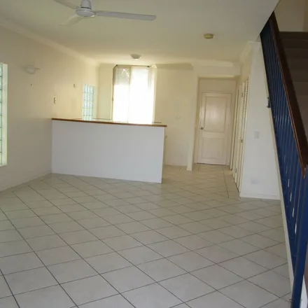 Image 2 - 182 Gatton Street, Manunda QLD 4870, Australia - Townhouse for rent