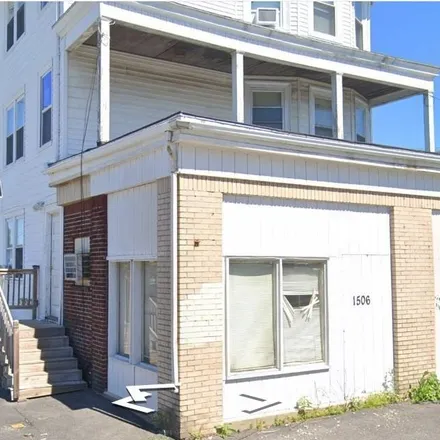 Rent this 3 bed apartment on 1506 Elmwood Avenue in Cranston, RI 02910