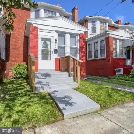 Buy this 3 bed house on 2494 Raleigh Street in Harrisburg, PA 17111