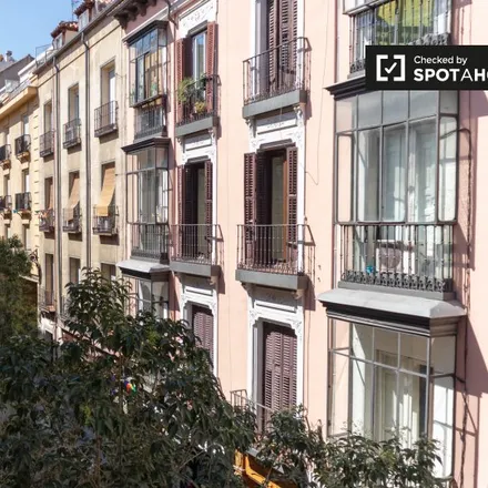 Image 6 - Madrid, Viena Capellanes, Calle del Arenal, 28013 Madrid - Room for rent