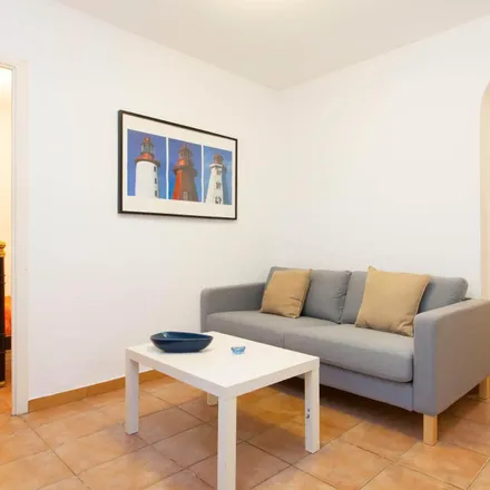 Image 3 - Carrer de Rocafort, 185, 08001 Barcelona, Spain - Apartment for rent