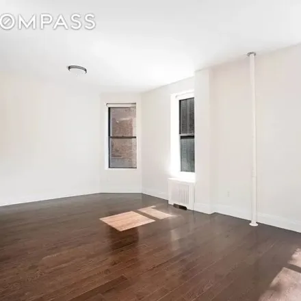 Rent this 1 bed house on 364 West 123rd Street in New York, NY 10027