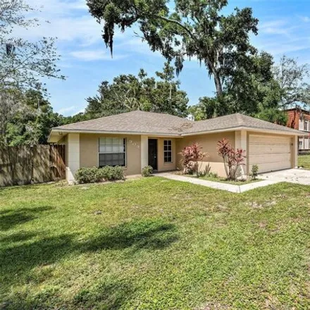 Buy this 3 bed house on 909 South Evers Street in Alabama, Plant City