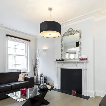 Image 2 - Cumberland Mansions, Brown Street, London, W1H 5YY, United Kingdom - Apartment for rent