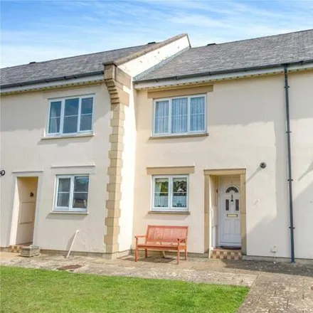 Buy this 2 bed townhouse on Beeches Car Park in London Road, Chesterton