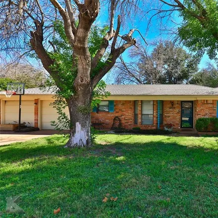 Buy this 3 bed house on 2725 Arlington Avenue in Abilene, TX 79606