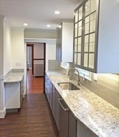 Image 4 - 44 Nonantum Street, Boston, MA 02135, USA - Apartment for rent