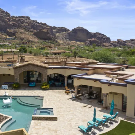 Buy this 6 bed house on 4940 East Valley Vista Lane in Paradise Valley, AZ 85253