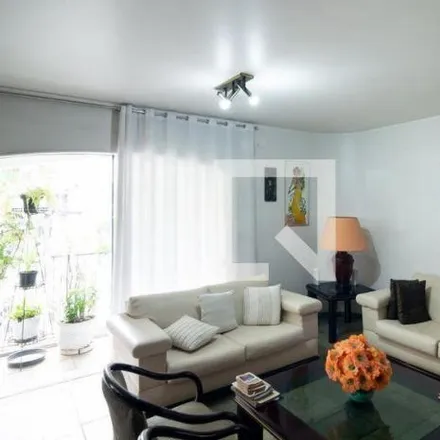 Buy this 4 bed apartment on Rua Vieira de Morais 80 in Campo Belo, São Paulo - SP