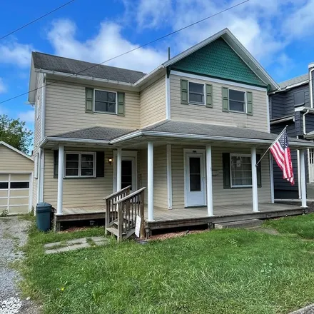 Buy this 3 bed house on 100 Gilfillan Street in Sugarcreek, Venango County