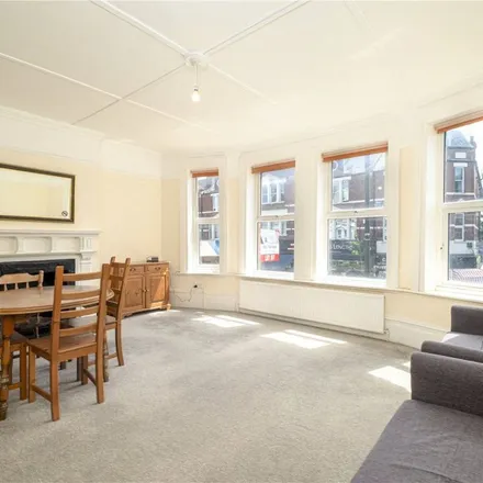 Image 1 - Lower Bedfords Road, London, RM1 4LS, United Kingdom - Apartment for rent