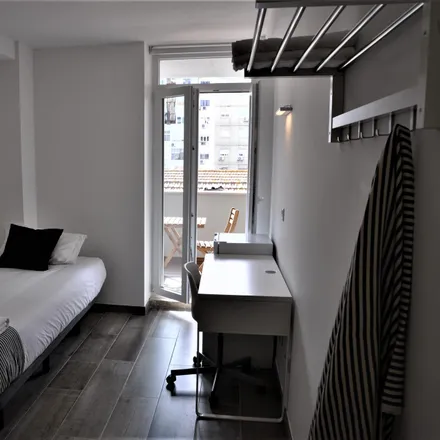 Rent this 2studio room on Avenida Defensores de Chaves 97 in 1000-120 Lisbon, Portugal