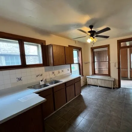 Image 5 - 623 Elgin Avenue, Forest Park, IL 60130, USA - Duplex for sale