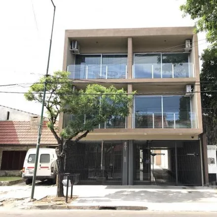 Buy this studio apartment on Avenida Hipólito Yrigoyen 7817 in Partido de Lomas de Zamora, Banfield