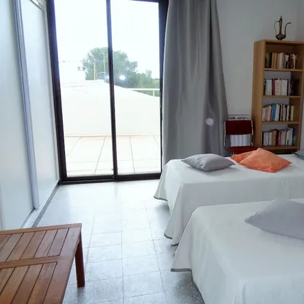 Rent this 3 bed house on 34200 Sète