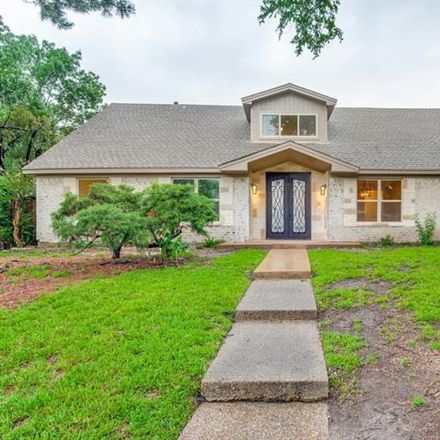Rent this 4 bed house on 1433 Lincoln Place in Carrollton, TX 75006