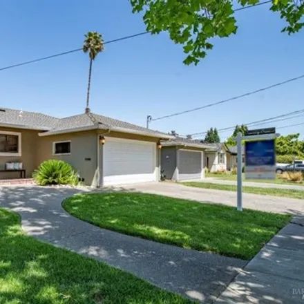 Buy this 3 bed house on 2358 Roberto Street in Napa, CA 94558